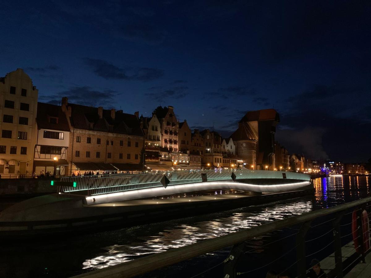 Baltic Riviera Apartments - Luxurious Apartment With Patio And River View Gdańsk Exteriör bild
