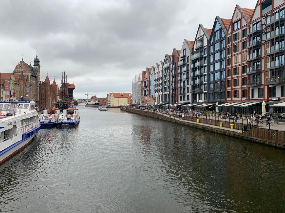 Baltic Riviera Apartments - Luxurious Apartment With Patio And River View Gdańsk Exteriör bild