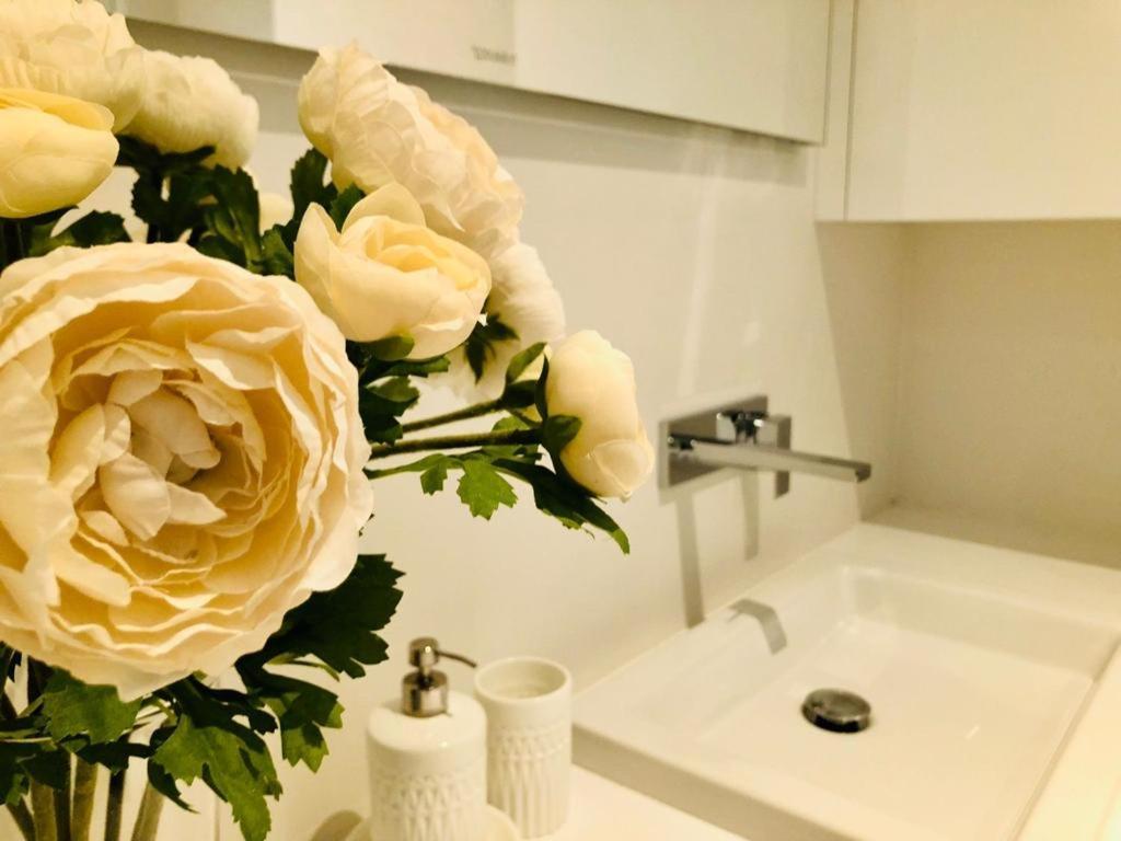Baltic Riviera Apartments - Luxurious Apartment With Patio And River View Gdańsk Exteriör bild
