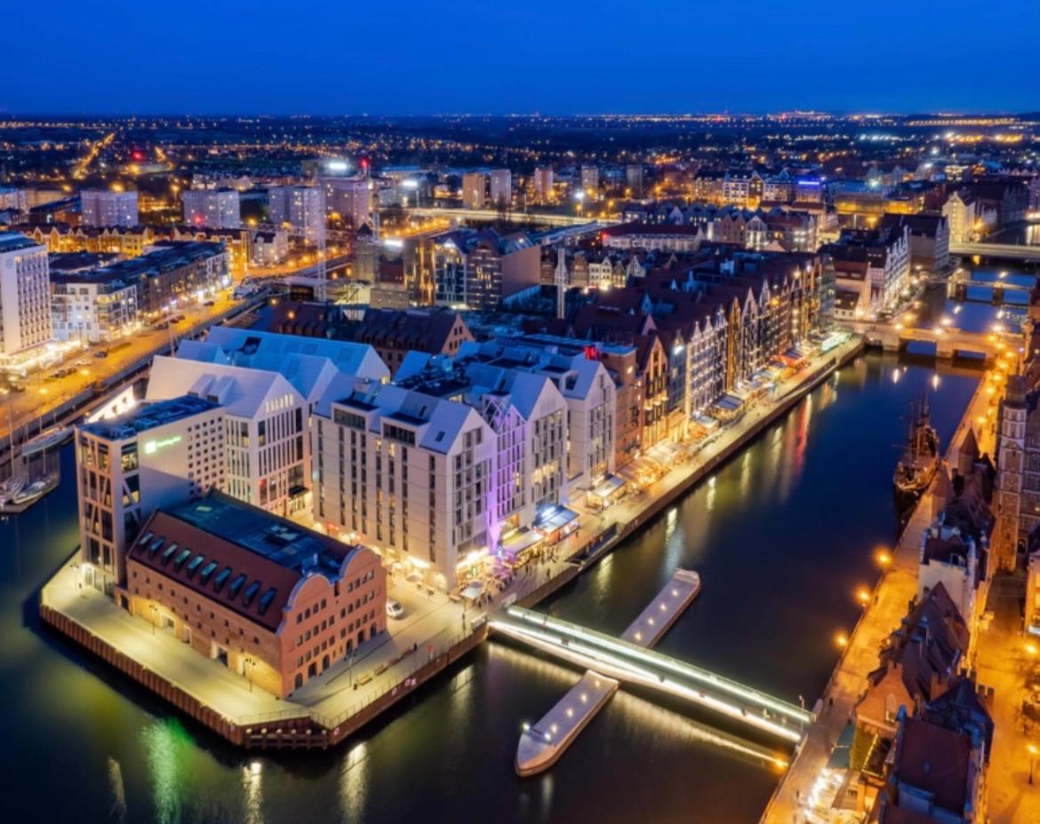 Baltic Riviera Apartments - Luxurious Apartment With Patio And River View Gdańsk Exteriör bild