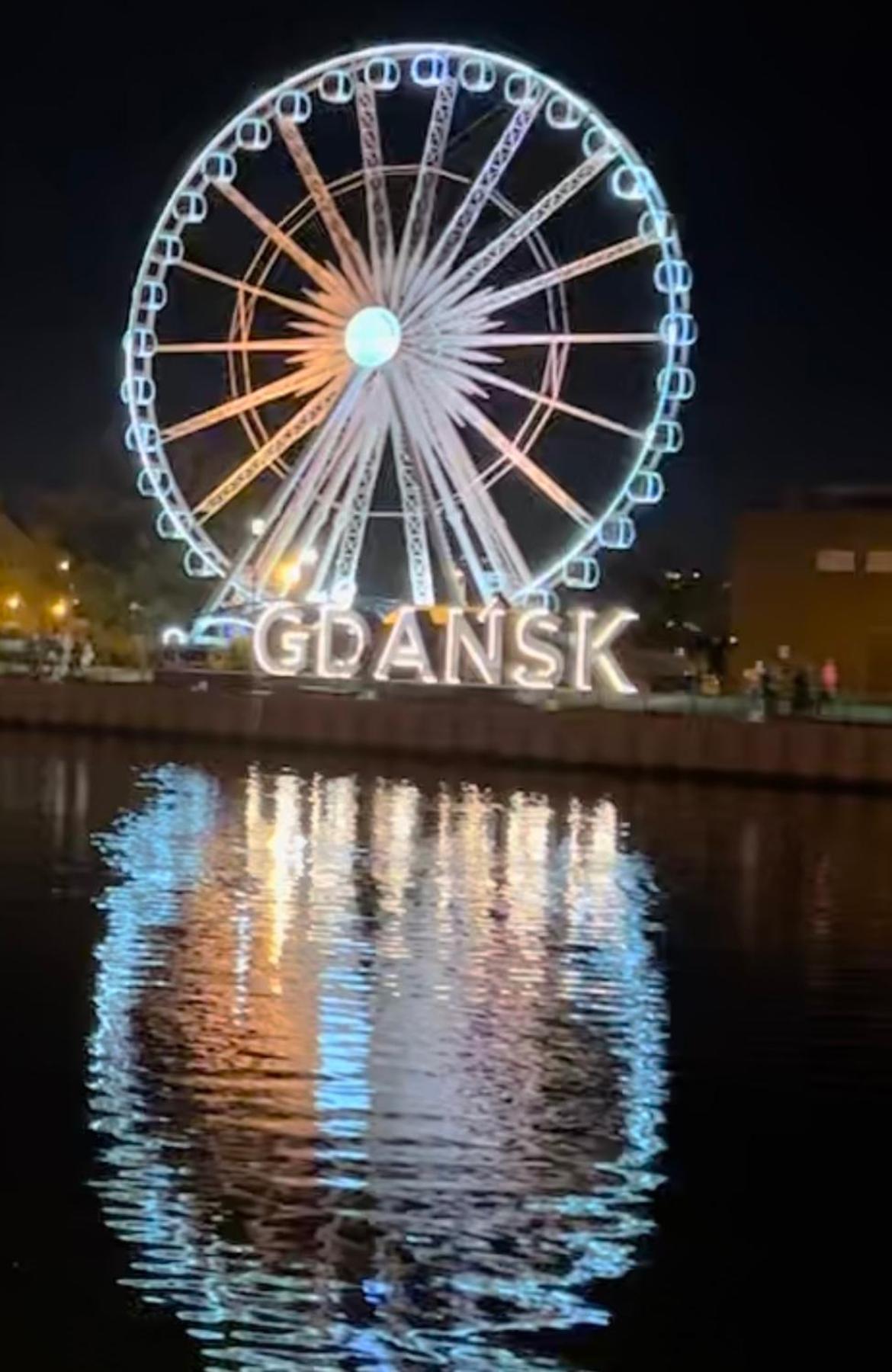 Baltic Riviera Apartments - Luxurious Apartment With Patio And River View Gdańsk Exteriör bild